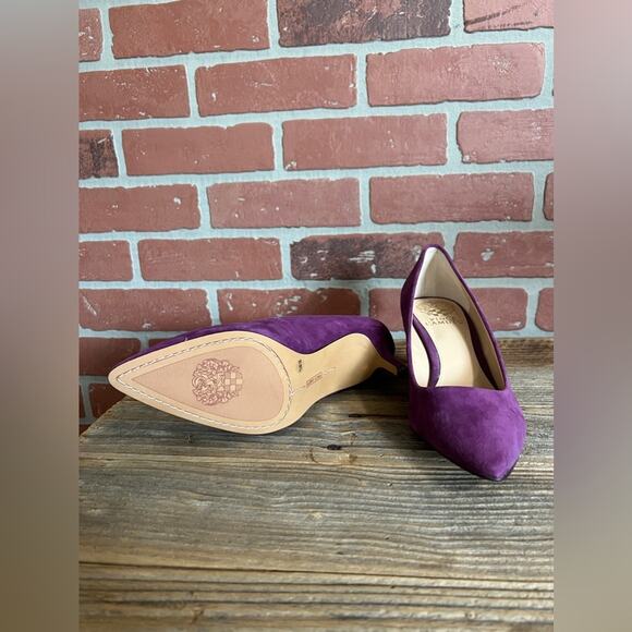 Vince Camuto | Purple Suede Pointed Toe Heels - Picture 4 of 5